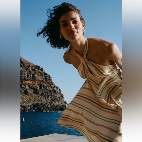 Zara Halter Dress - Picture 3 of 8